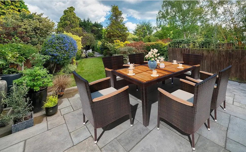 Wicker Patio Conversation Set – Restaurant Tables & Chairs for Outdoor Dining
