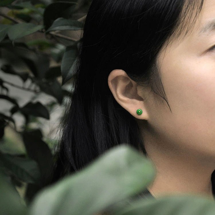 Nanhongshan Tianglinglong 18K Gold Ear - Ring Clip with Jade Emerald - My Web Bazaar