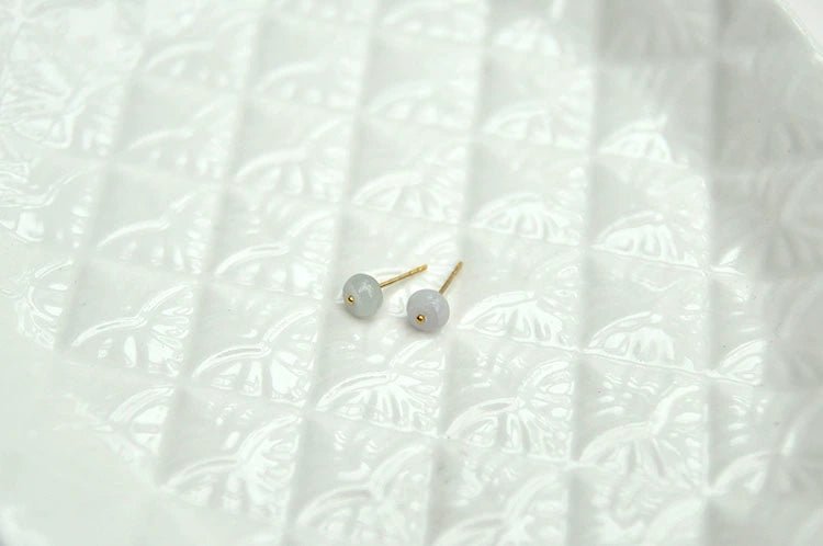 Nanhongshan Tianglinglong 18K Gold Ear - Ring Clip with Jade Emerald - My Web Bazaar