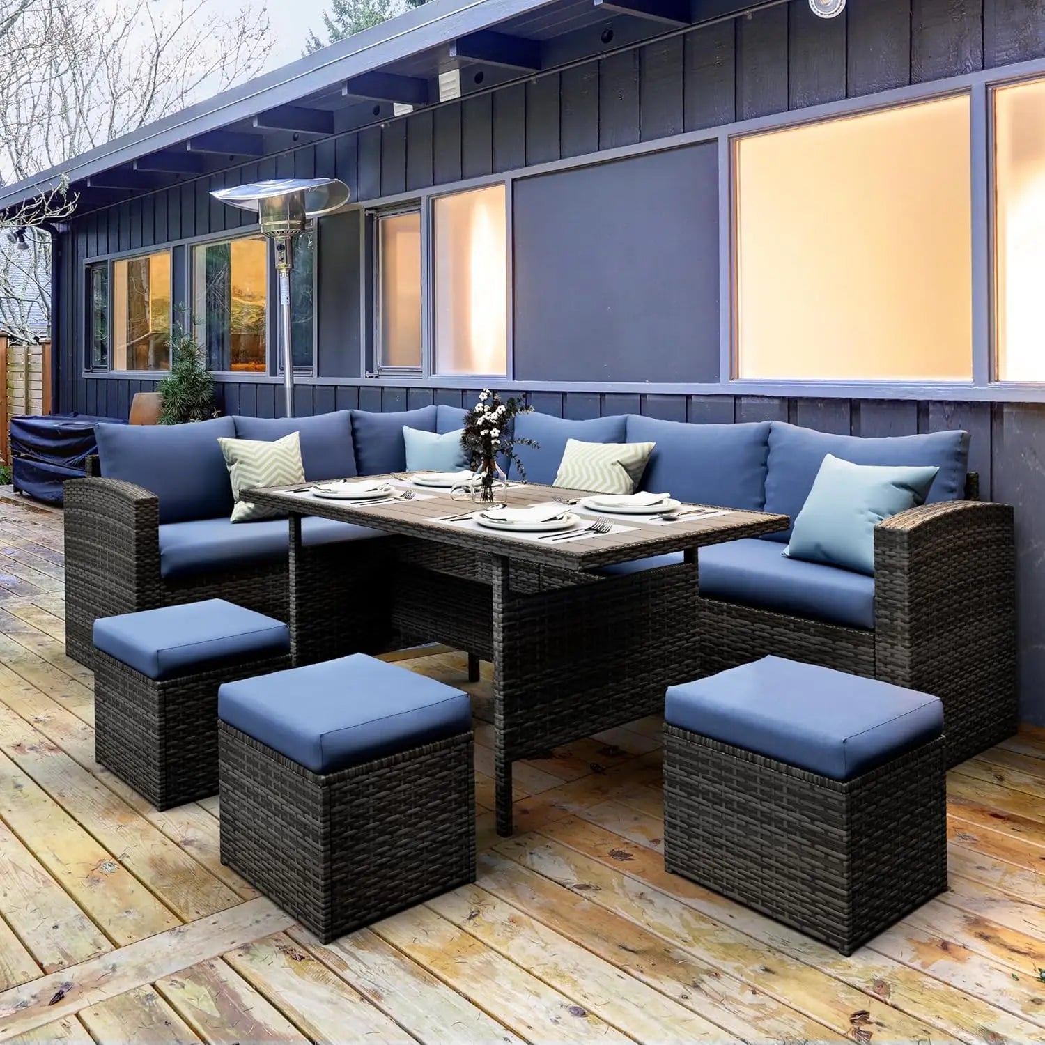 • 7-piece outdoor rattan sectional sofa
