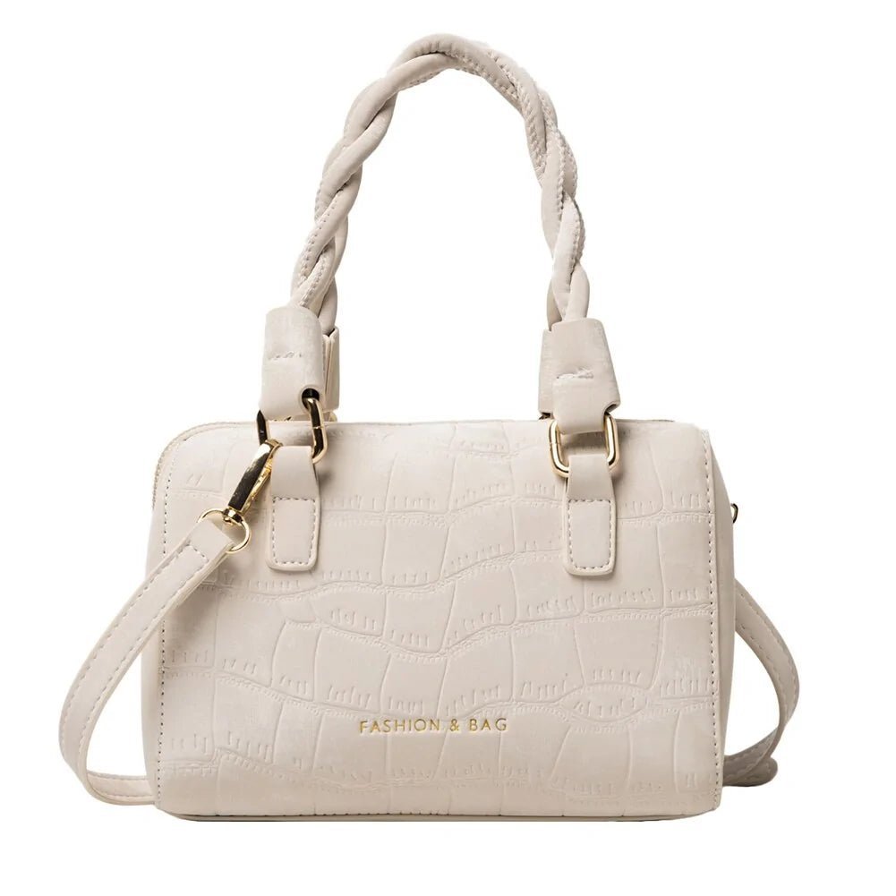 Elegant Lady Chain Travel Handbags | Chic Style for Journeys - My Web Bazaar