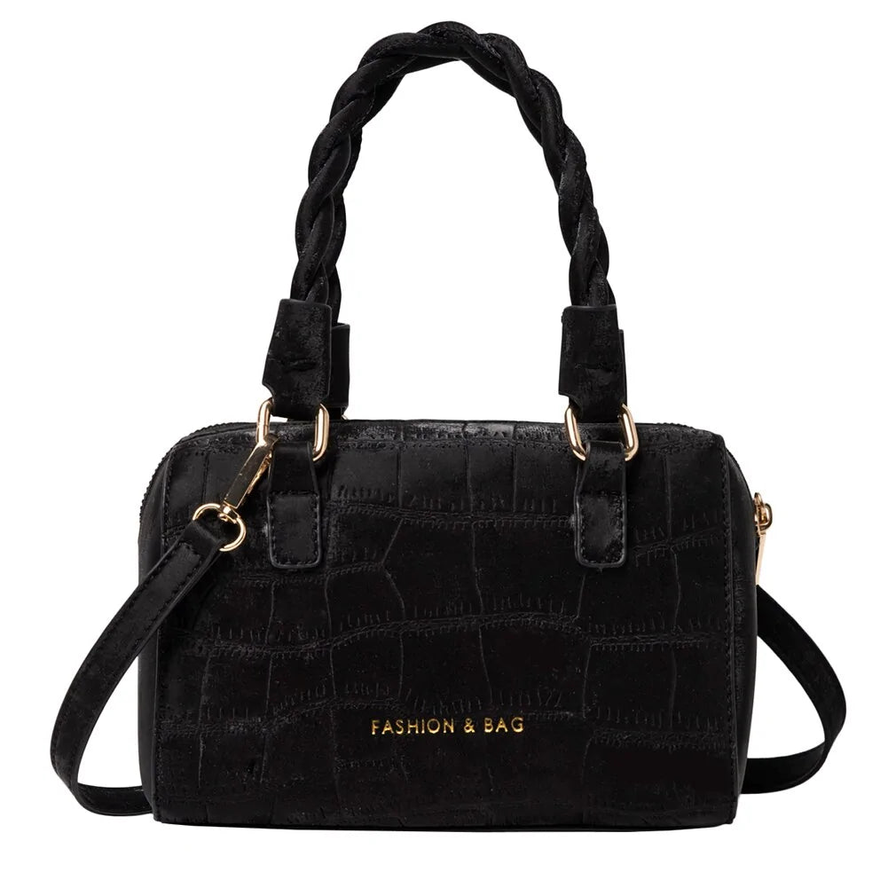 Elegant Lady Chain Travel Handbags | Chic Style for Journeys - My Web Bazaar