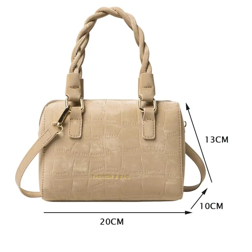 Elegant Lady Chain Travel Handbags | Chic Style for Journeys - My Web Bazaar